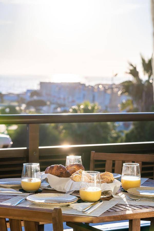 Apartamento para 4 personas, con jardín además de piscina y vistas en Retamar