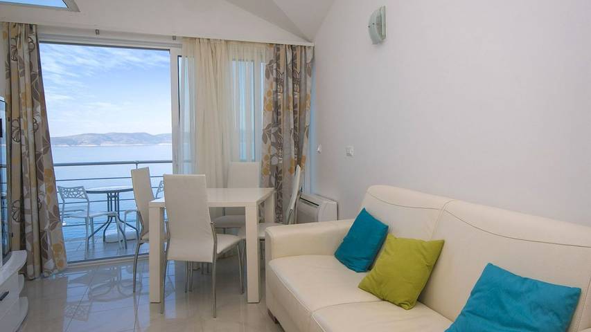 Ferienwohnung für 3 Personen, mit Ausblick in Brela