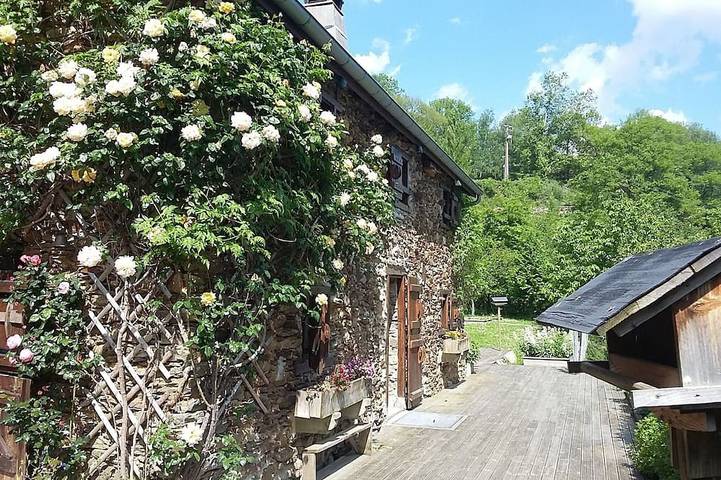 Location de vacances pour 8 personnes, avec Terrasse et Jardin à Arnéguy