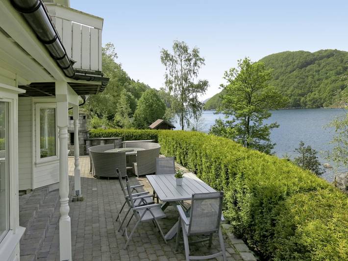 Ferienhaus für 10 Personen, mit Garten und Terrasse sowie Seeblick und Sauna in Süd-Norwegen - 2