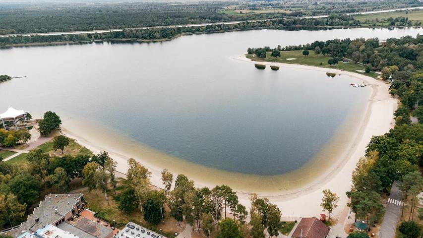 Hotel für 2 Personen, mit Terrasse und Pool sowie Sauna und Ausblick in Isenbüttel - 4