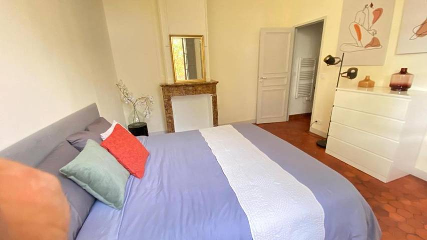 Gîte pour 2 personnes, avec balcon dans Cinema Utopia La Manutention Avignon