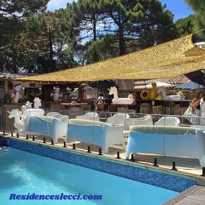 Gîte pour 6 personnes, avec terrasse dans Cala Rossa - 3
