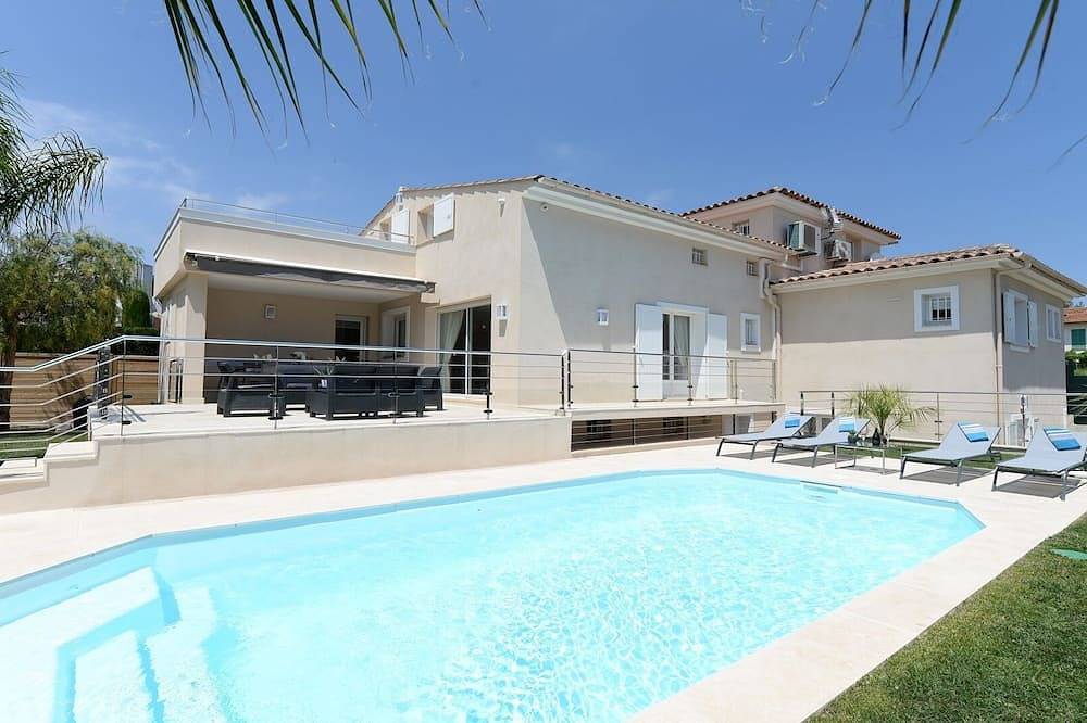 Villa pour 8 Personnes dans Cagnes-sur-Mer, Région de Cannes