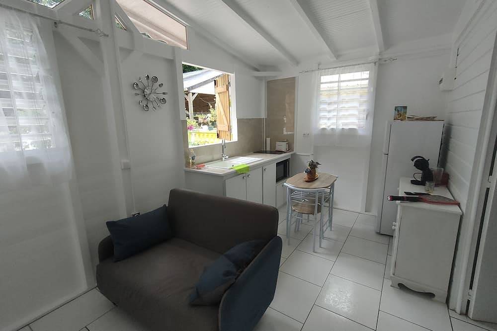 Jujulabelle in Cocoyer, Le Gosier