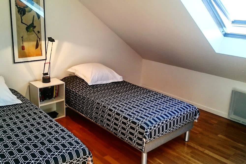 Town house in Chevreuse valley in Les Essarts-le-Roi, Parc naturel régional de la Haute Vallée de Chevreuse