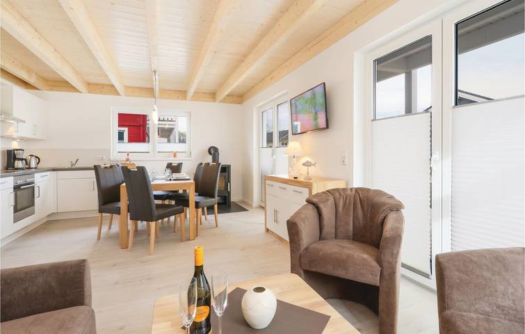 Ferienhaus für 8 Personen, mit Terrasse und Garten sowie Sauna in Süssau - 4