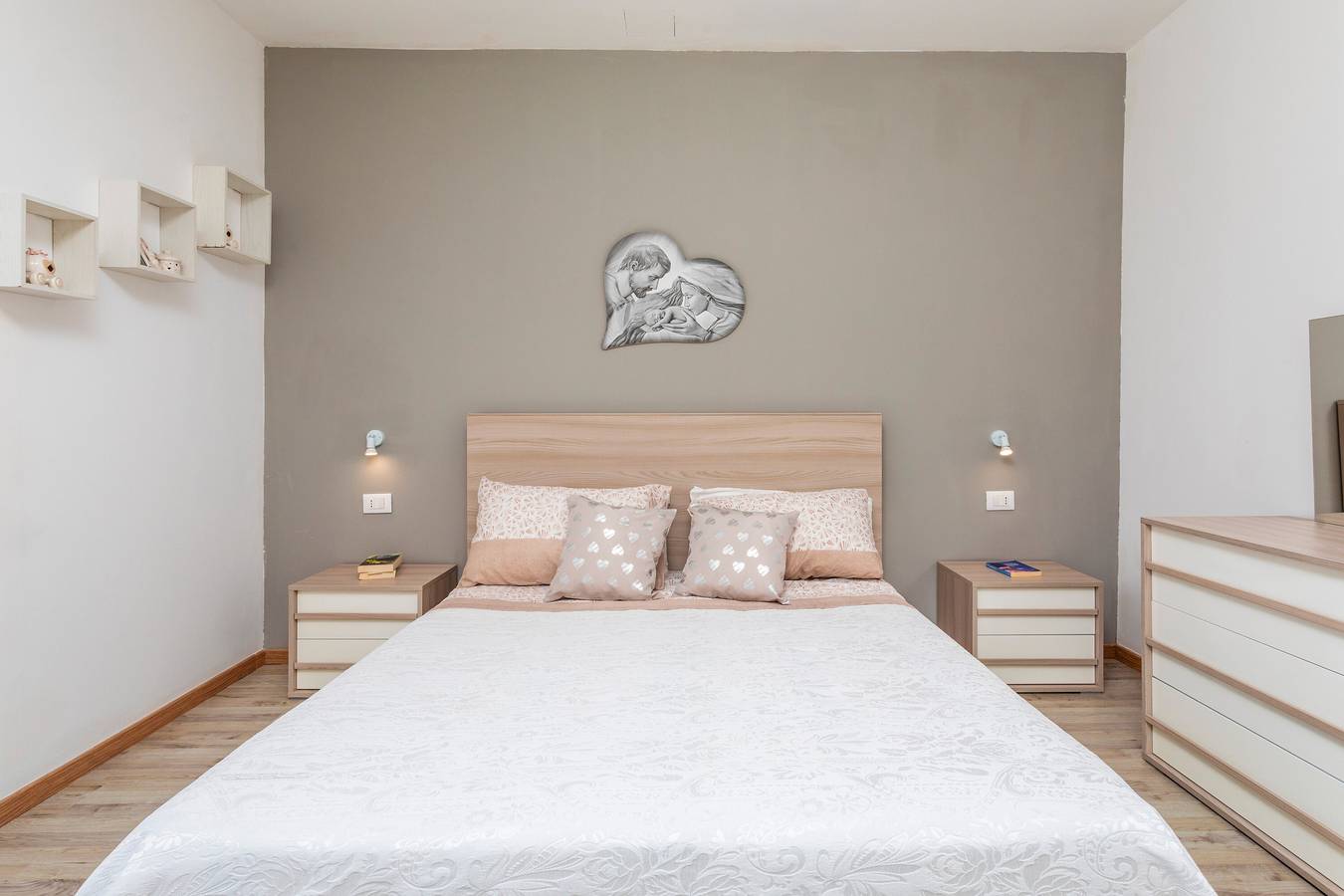 Ganze Wohnung, Apartment 'Giulia' mit Meerblick, privater Terrasse und privatem Garten in Ätna