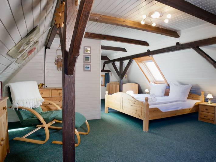 Ferienhaus für 5 Personen, mit Garten und Ausblick sowie Terrasse, kinderfreundlich in Nordstrand - 4