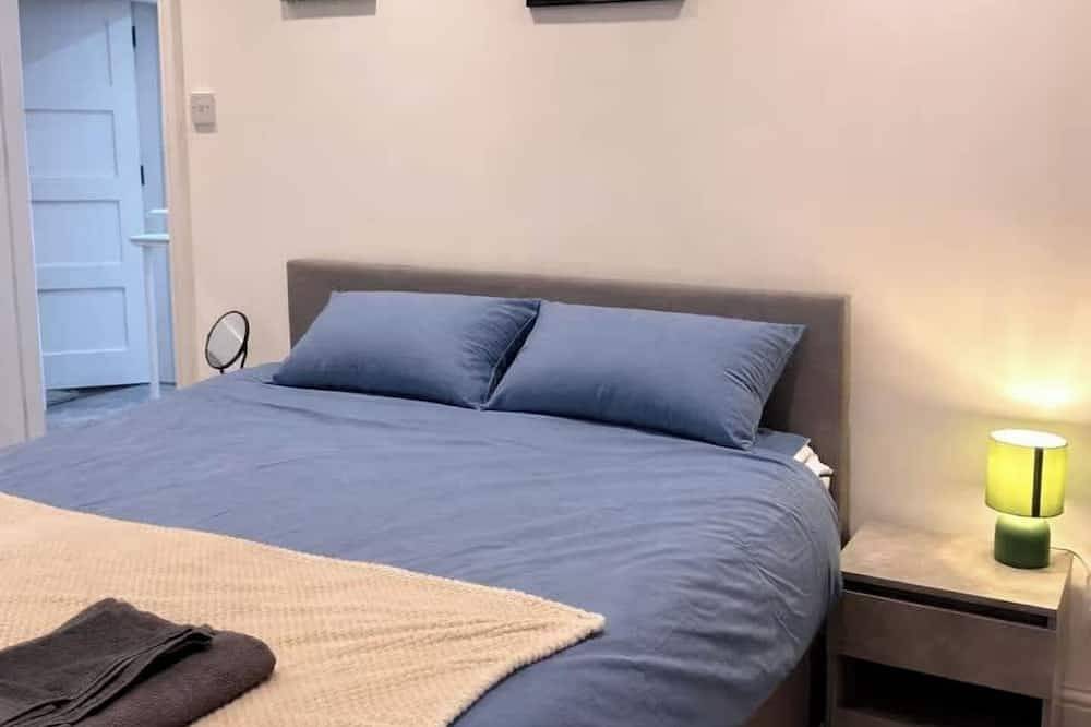 Contractor/Corporate-Friendly Home | Sleeps 6 | Long Stays in Bolton, Greater Manchester