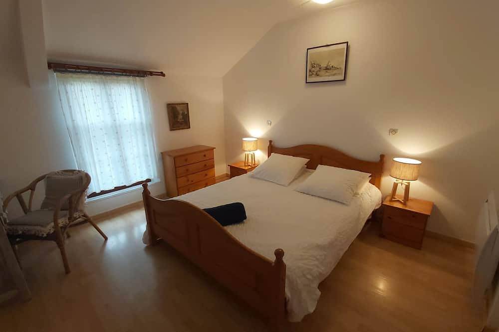 Gîte La Pointe du Grouin 3 étoiles avec Piscine in Calorguen, Région de Dinan