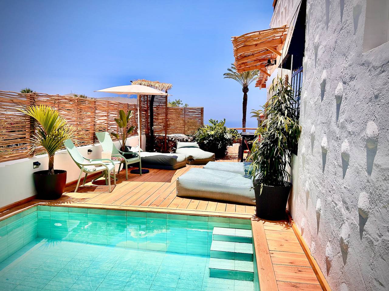 Vacation Home 'Oceania B' with Sea View, Wi-Fi and Air Conditioning in Chayofa, Arona