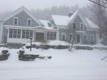 Vacation Home for 8 Guests in Stowe, Stowe Mountain, Picture 1