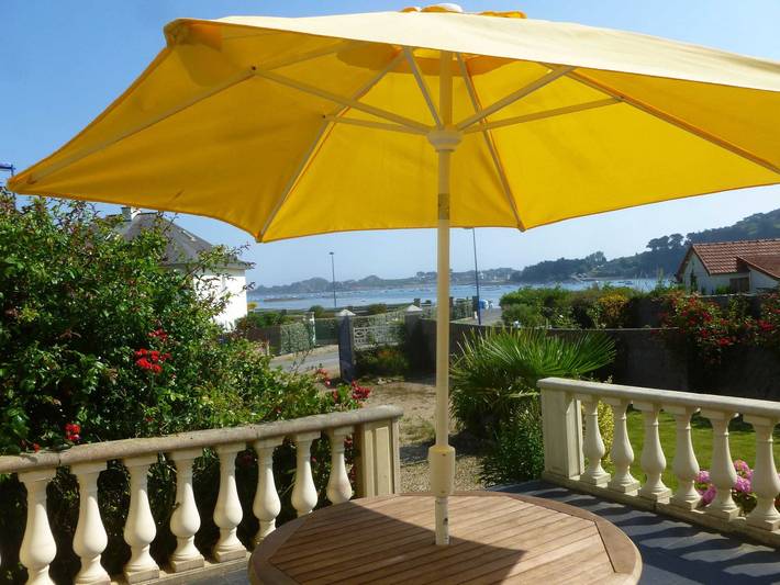 Maison de vacances pour 6 personnes, avec terrasse à Plougasnou