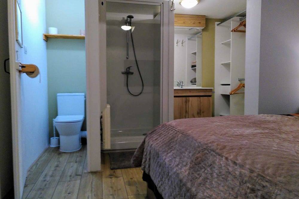 Chalet nature 4 people 350 à 450 € / week in Vagney, Parque natural regional de los Ballons des Vosges