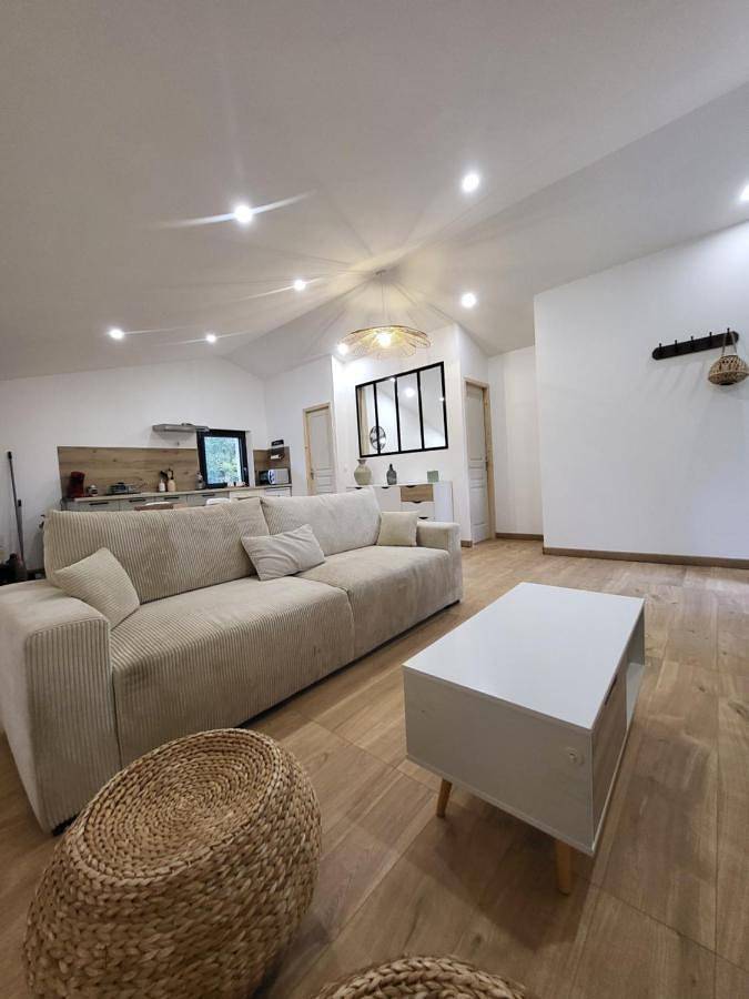 Appartement entier, La douceur du verdon in Saint-Martin-de-Brômes, Alpes-de-Haute-Provence