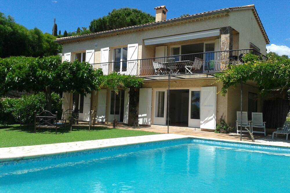 Casa vacanza a Var a partire da 366€ a notte