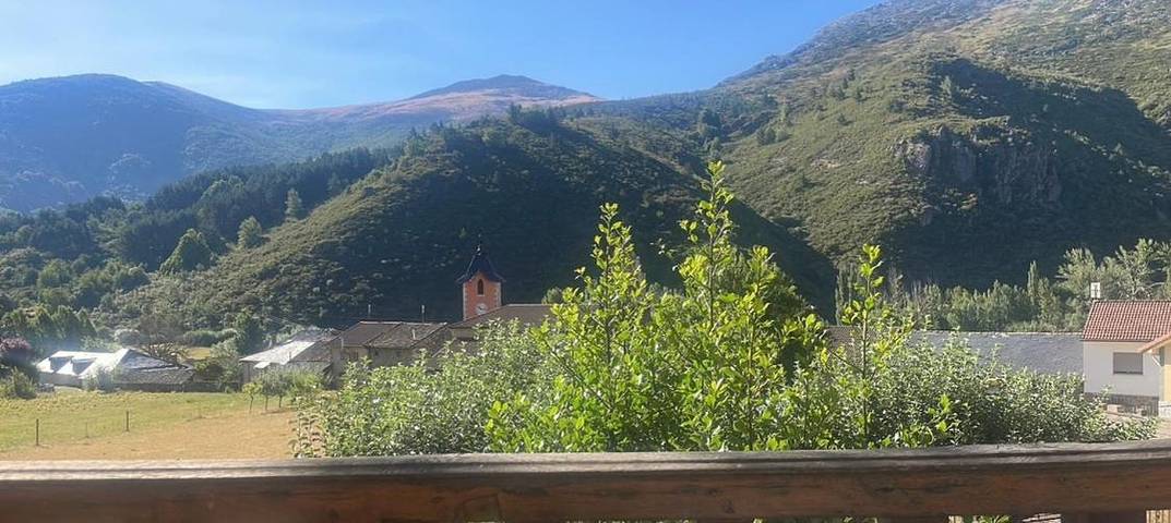 Casa rural para 6 personas, con vistas, Se admiten mascotas en Parque Regional de la Montaña de Riaño y Mampodre - 4
