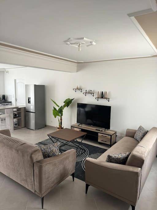 Location de vacances pour 8 personnes, avec vue et terrasse à Mont-près-Chambord