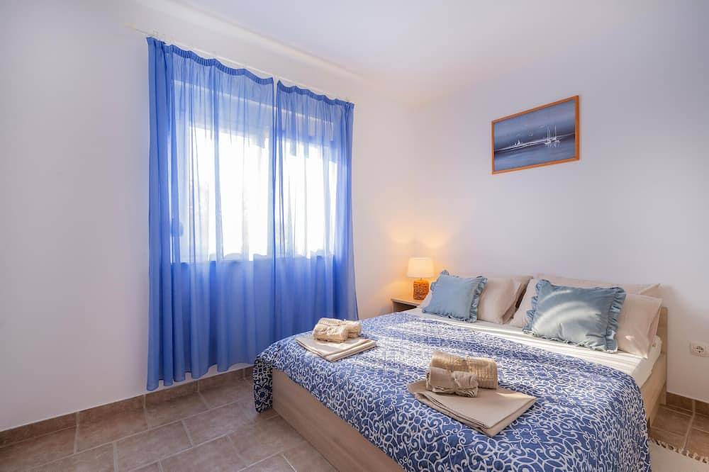 Ganze Wohnung, Schöne 1-Zimmer-Wohnung in Jezera in Tisno, Murter