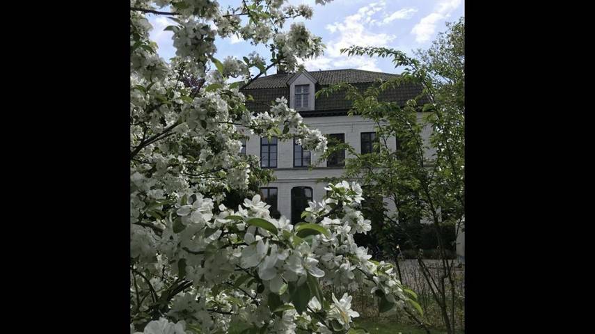 Chambre d’hôte pour 2 personnes, avec Terrasse et Jardin ainsi que Piscine et Vue à Tielt