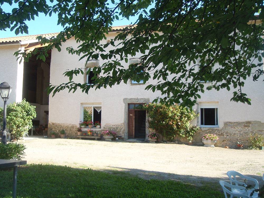 Chambres d'hôtes Le Vieroz Blanc - Chambre bleue in La Chapelle-de-Surieu, Région de Vienne