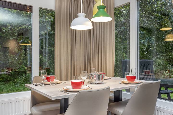 Bungalow für 4 Personen mit Balkon/Terrasse in Eerbeek, Veluwe