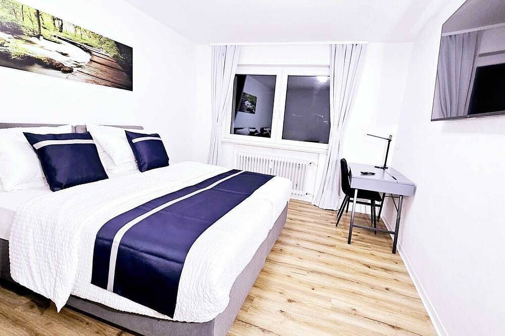 Ganze Wohnung, Ioana Homes Ferienwohnung mit Terasse in Abstatt, Stuttgart Region