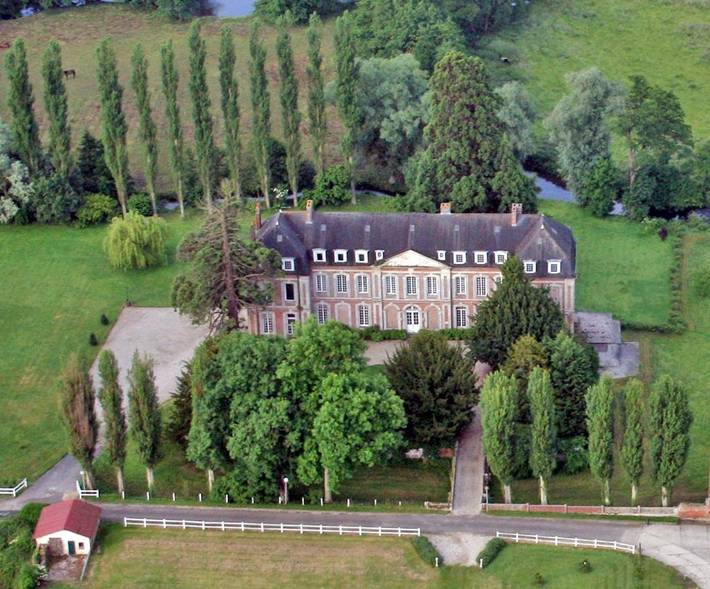 Chambre d’hôte pour 6 personnes, avec Terrasse ainsi que Jardin et Vue à Saint-Aubin-le-Cauf