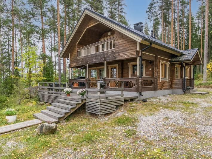 Ferienhaus für 8 Personen, mit Balkon und Sauna sowie Seeblick in Savonlinna