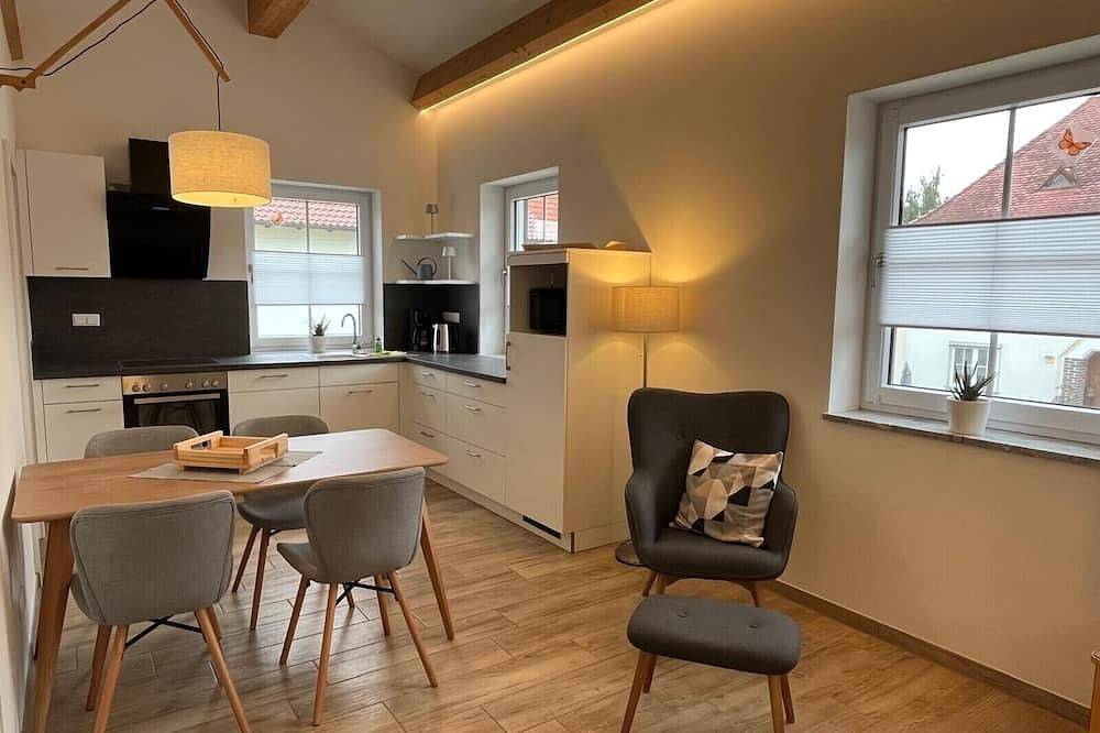 Ganze Wohnung, Ferienwohnung (49m2) mit modernem Badezimmer in Dillingen an der Donau, Dillingen und Umgebung