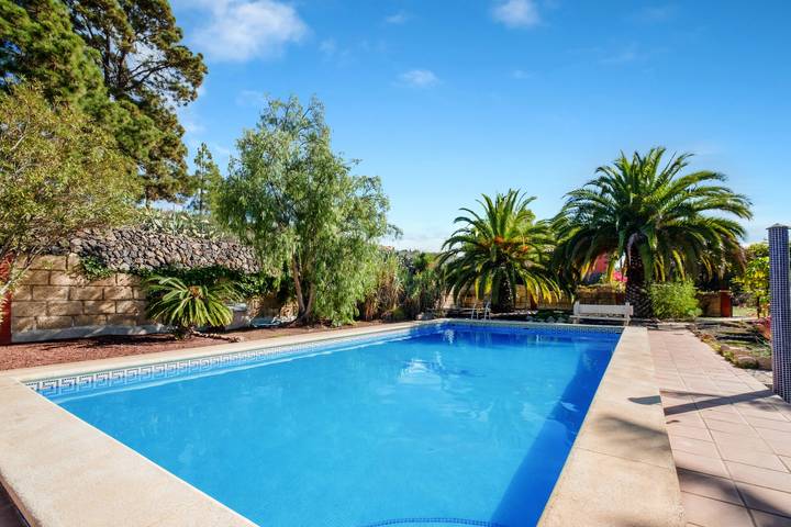 Villa pour 6 personnes, avec jardin à Arona - 3