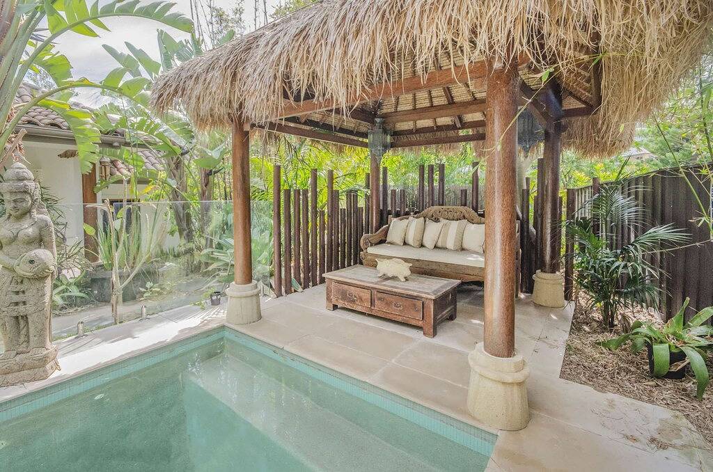 La Cabane - absolute Strandlage und sehr privater Pool in Copacabana (NSW), New South Wales