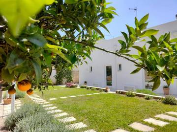 Chambre d’hôte pour 2 personnes, avec jardin et vue à Ugento