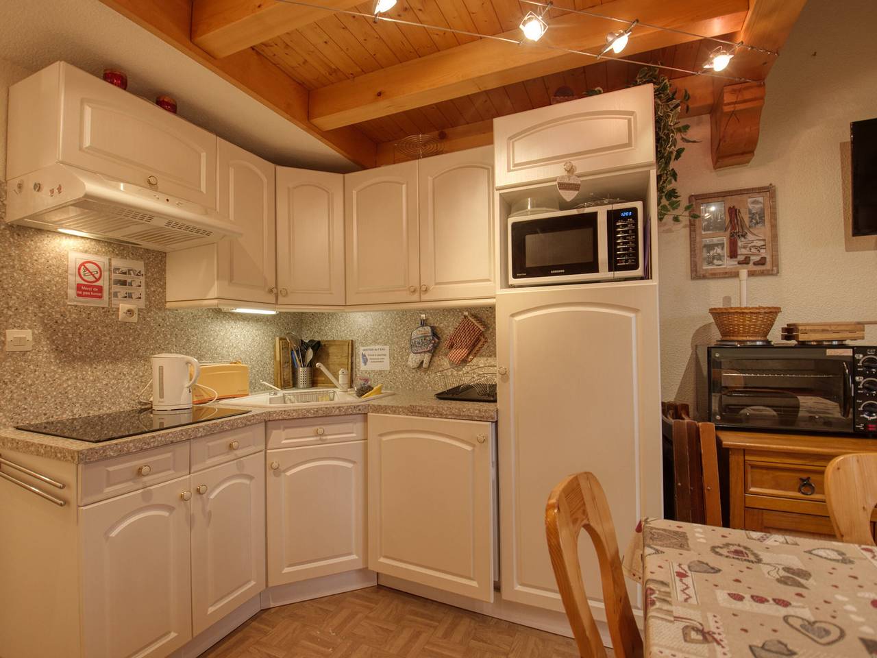 Appartement entier, Duplex cosy 4 pers. à Morillon avec parking et balcon in Station de Morillon, Grand Massif