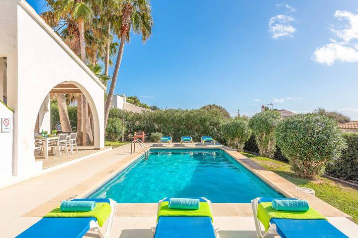 Villa pour 6 personnes avec terrasse in Binibeca, Sant Lluís