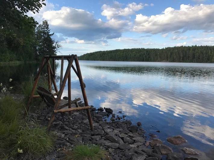 Lägenhet för 2 Personer, med bastu samt trädgård och sjöutsikt och utsikt, med husdjur i Ludvika