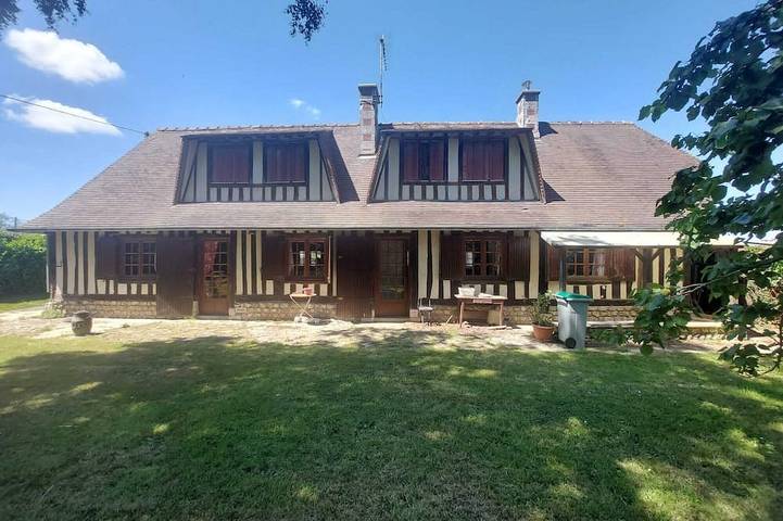 Maison de vacances pour 8 personnes, avec jardin à Saint-Samson-de-la-Roque