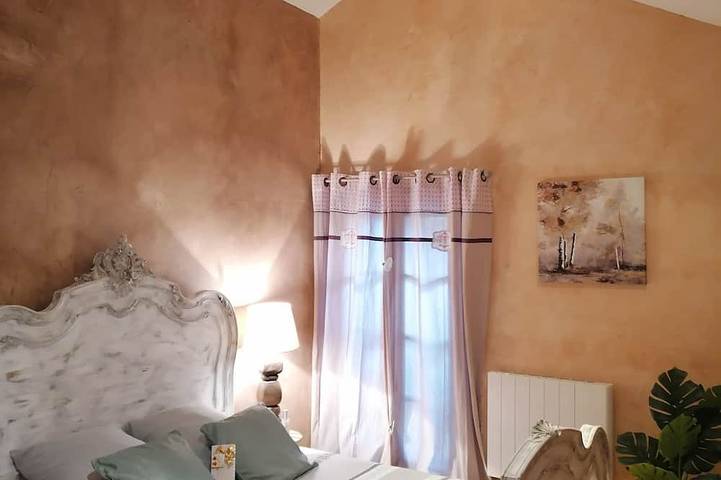 Location de vacances pour 5 personnes, avec terrasse et jacuzzi, animaux acceptés à Brassac (Tarn) - 2