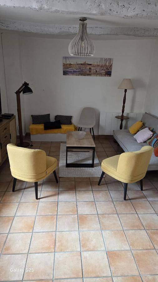 Location de vacances pour 4 personnes, avec balcon à Cruis - 3