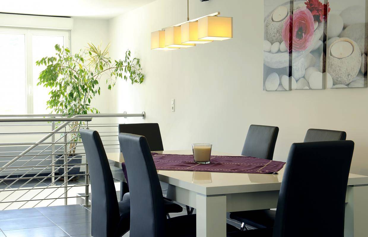 Gîte confortable avec parking, jardin et Internet in Ville-sur-Arce, Aube