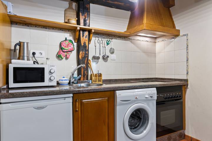 Apartamento entero, Apartamento 'Remolín' con vistas a la montaña y Wi-Fi in Cangas del Narcea, Parque Natural de las Fuentes del Narcea, Degaña e Ibias