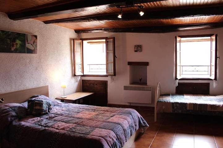 Location de vacances pour 6 personnes, animaux acceptés à Ilonse - 2