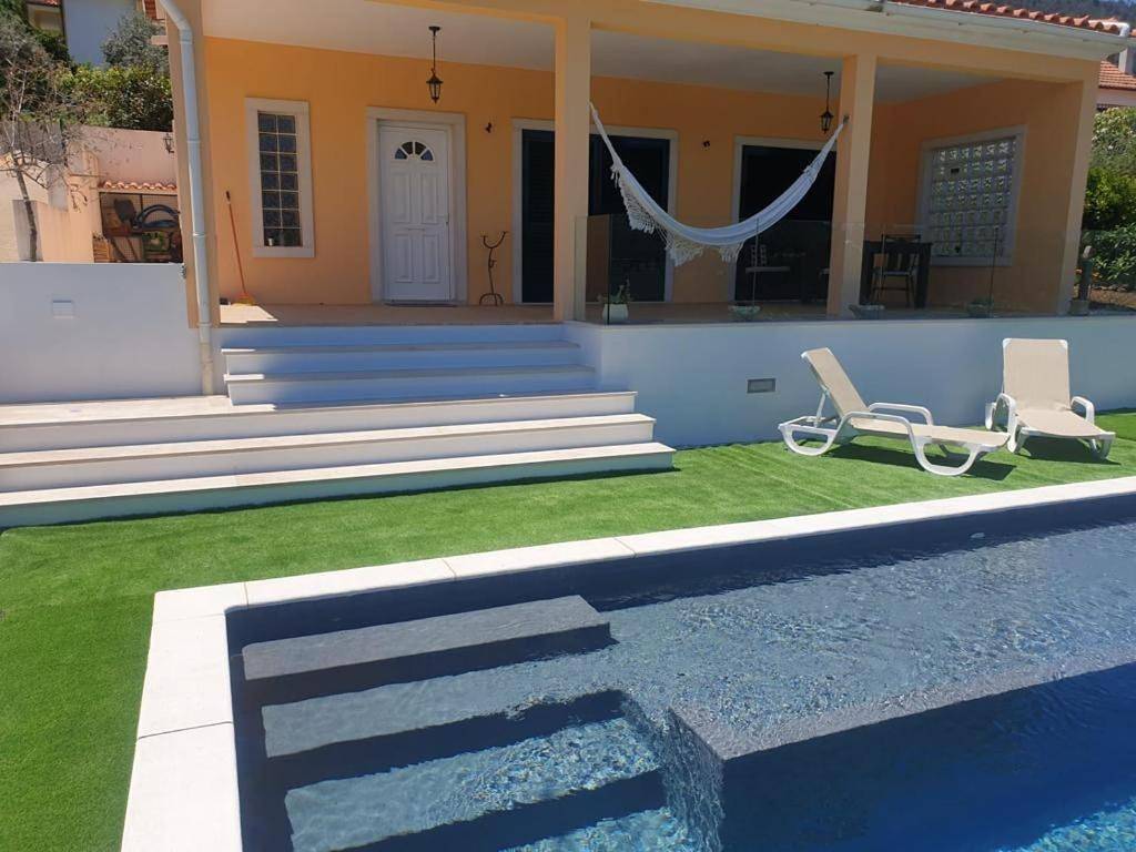 Three-Bedroom Townhouse in Distrito de Santarém