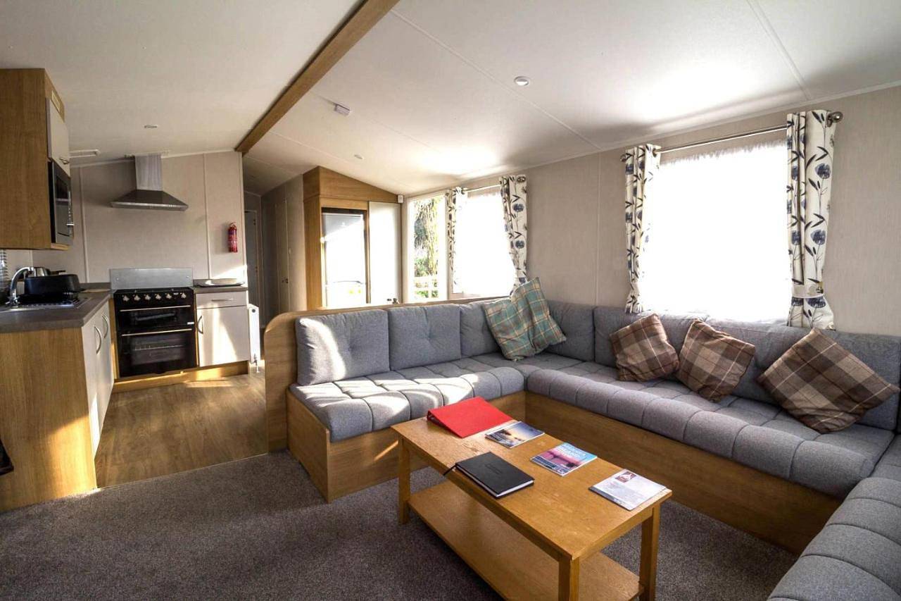 Two-Bedroom Mobile Home in Mersea Island, Colchester
