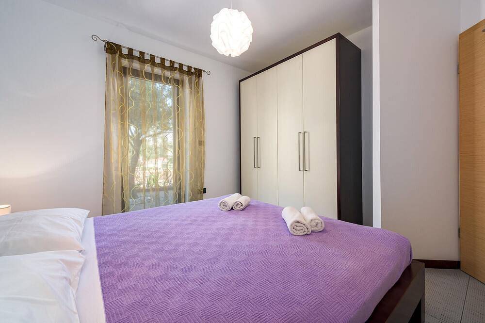 Apartamento entero, Precioso apartamento de 2 habitaciones en Rabac. in Rabac, Labin-Rabac