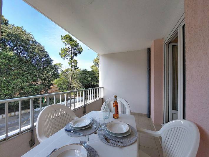Gîte pour 3 personnes, avec terrasse à Saint-Palais-sur-Mer