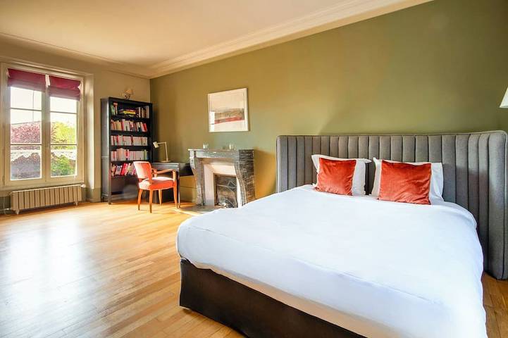 Location de vacances pour 10 personnes, avec jardin et jacuzzi à Mennecy - 3