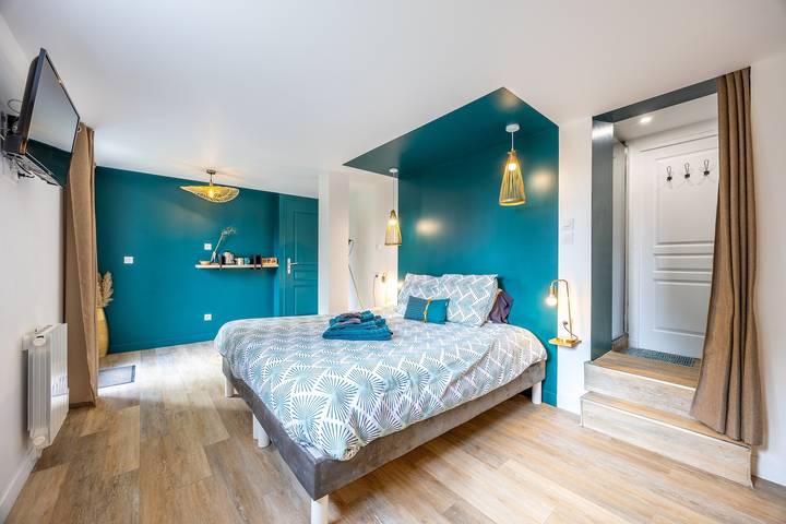 Location de vacances pour 3 personnes, avec jardin, adapté aux familles à Saint-Michel-Mont-Mercure - 4