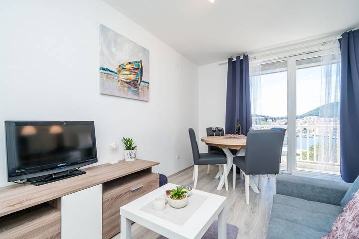 Ganze Wohnung, Ferienwohnung für 4 Personen mit Meerblick in Dubrovnik, Grad Dubrovnik
